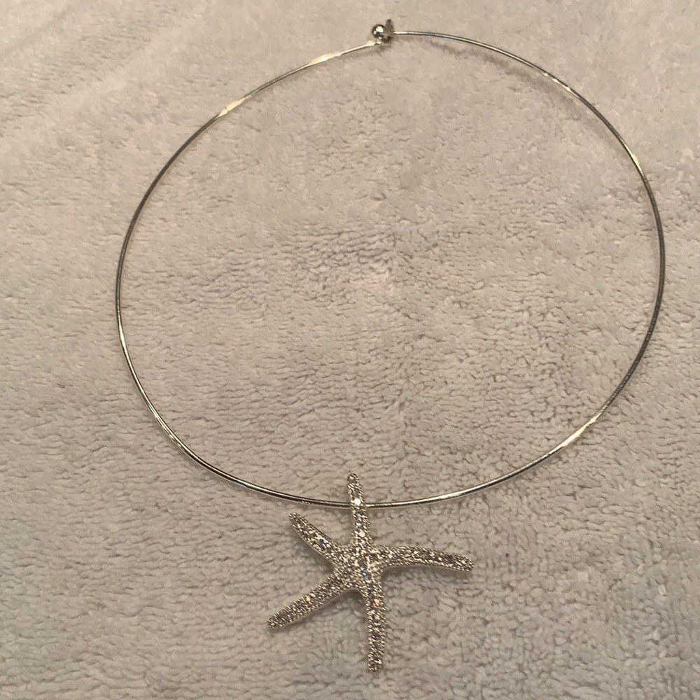 Sparkling starfish necklace